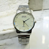 Men's Water Resistant Golden Chain Strap Quartz Watch - 1 Pc
